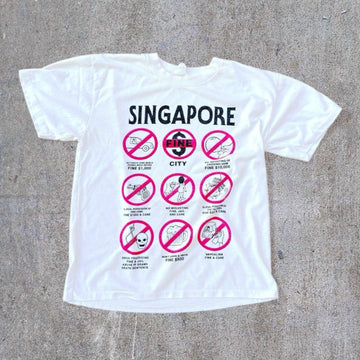 VINTAGE SINGAPORE TEE
