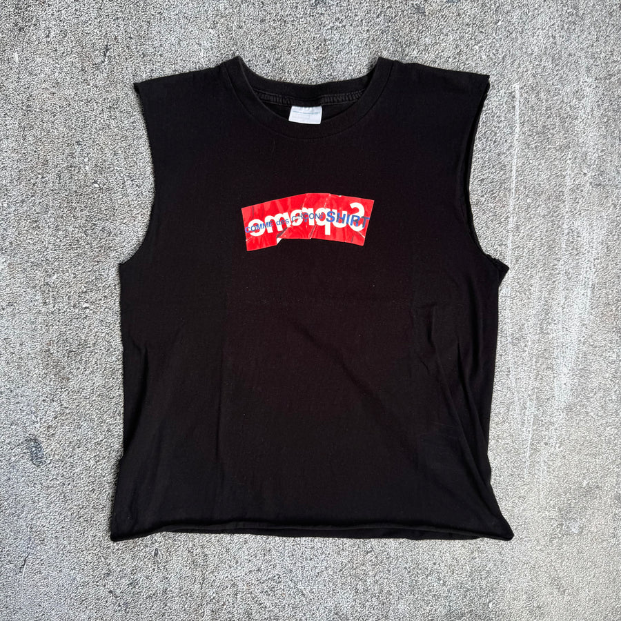 SUPREME X COMMES DES GARCONS