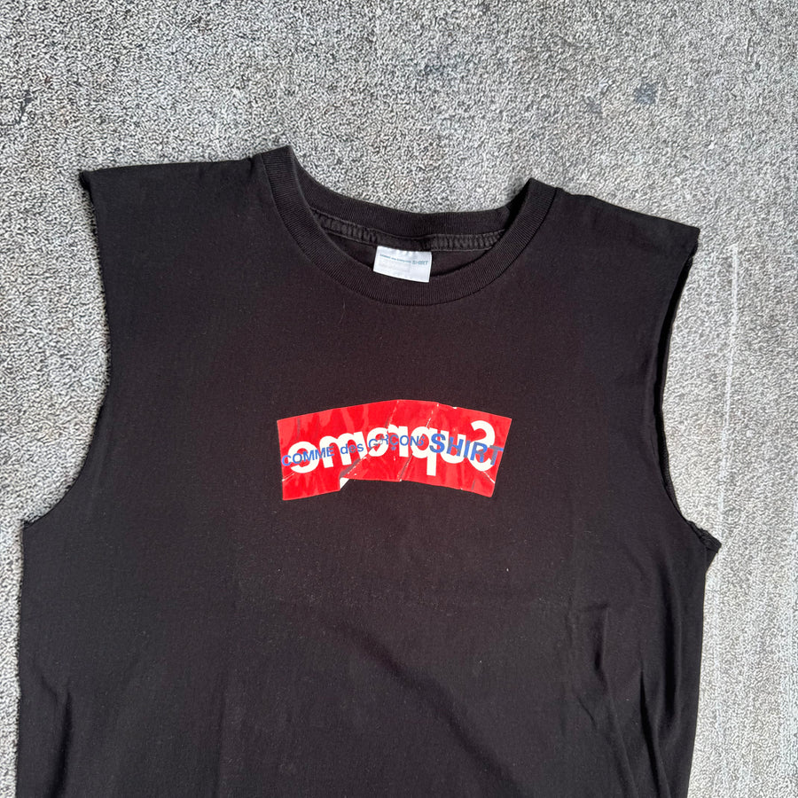 SUPREME X COMMES DES GARCONS